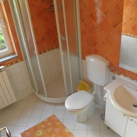 In With Terrace, Air Conditioning, Wifi, Washing Machine 3352-28 Premantura