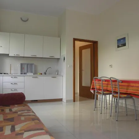 In With Terrace, Air Conditioning, Wifi, Washing Machine 3352-28 *