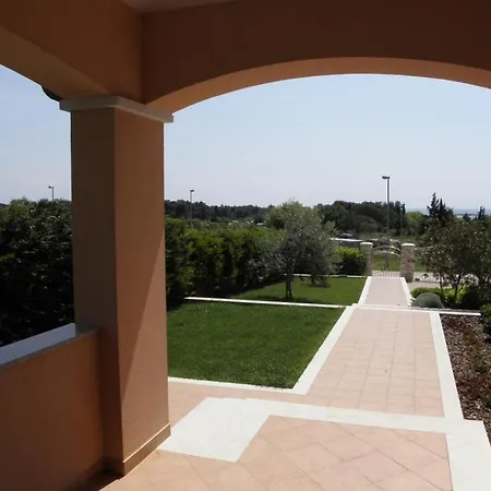 In With Terrace, Air Conditioning, Wifi, Washing Machine 3352-28 *